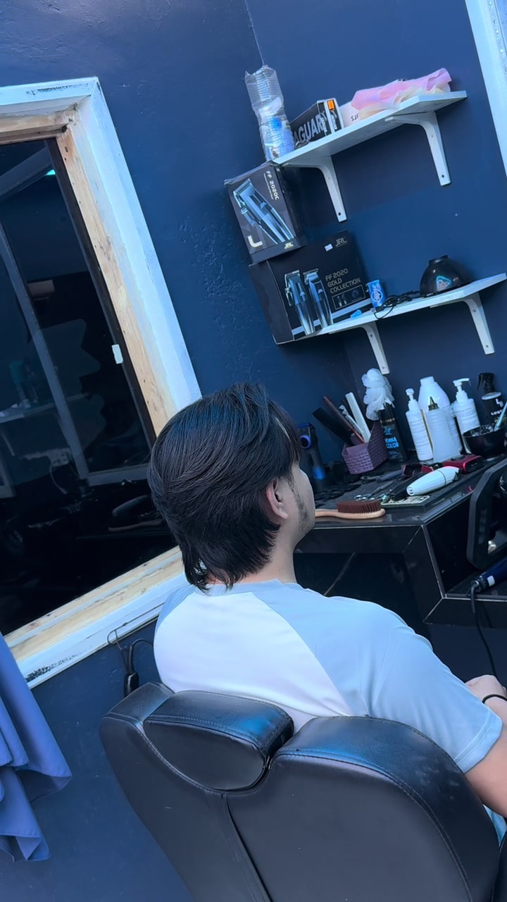 @LHBARBERS