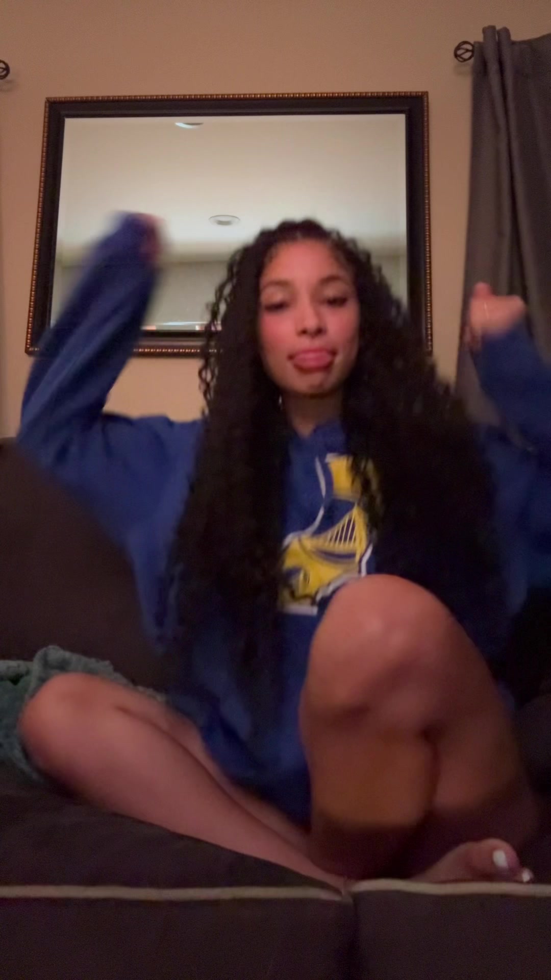 @aravely_