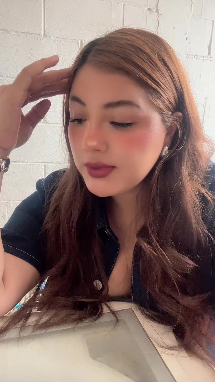 @Yanitza