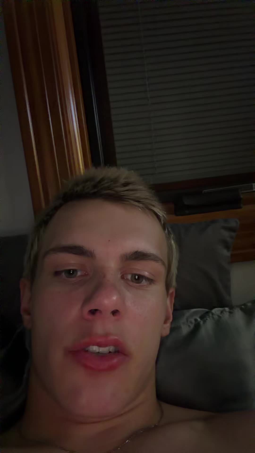 @Z