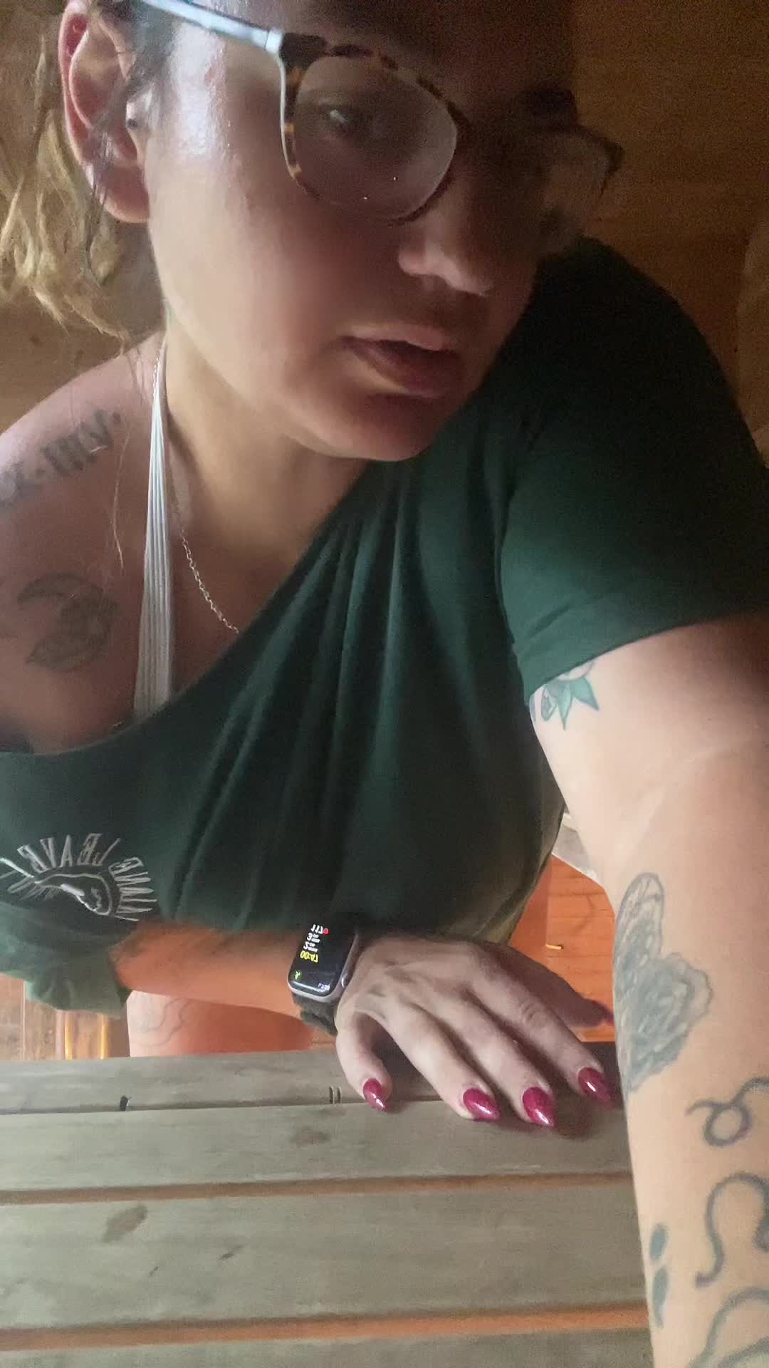 @Carsybunny