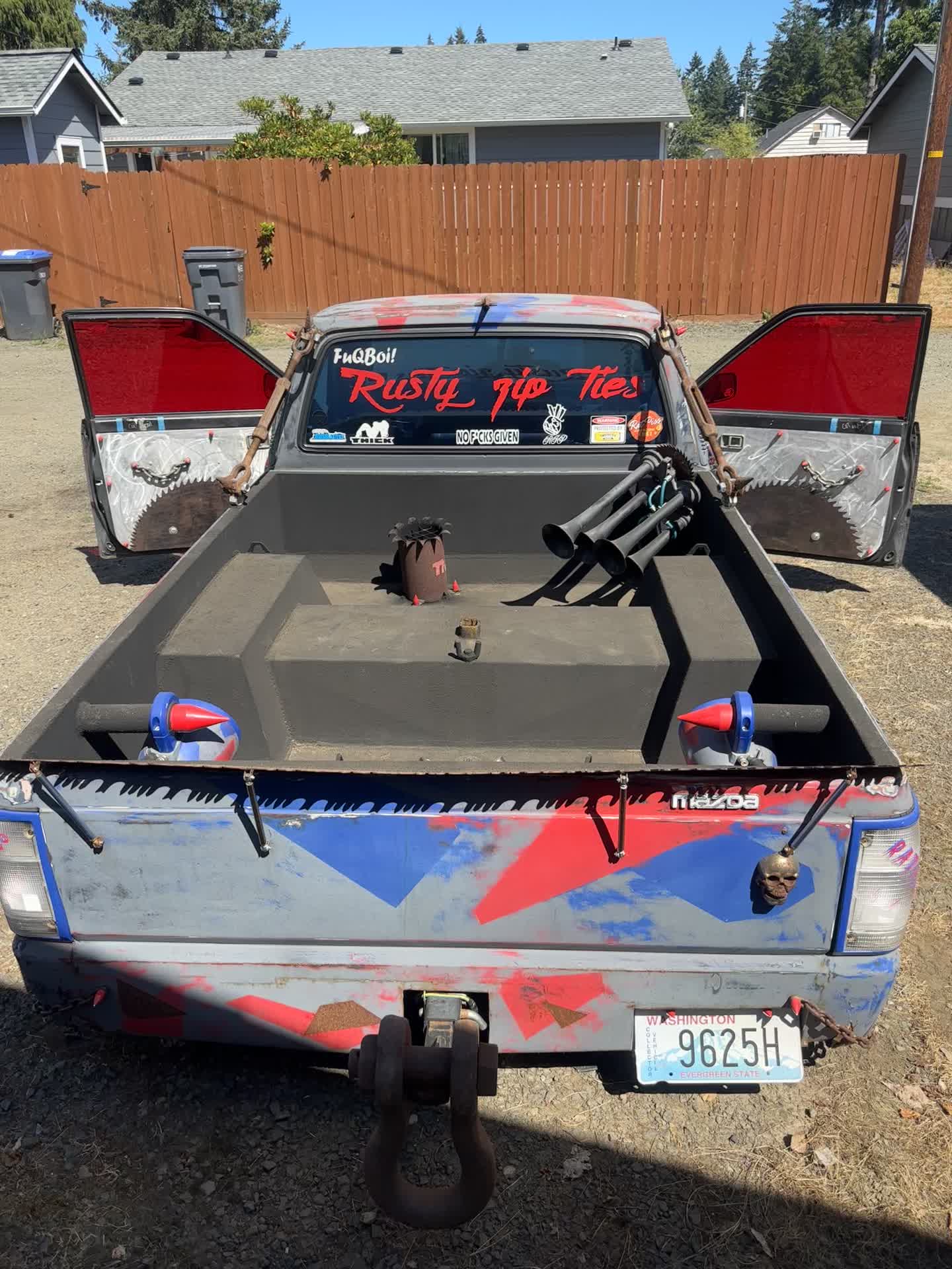 @BAGGED MINITRUCK