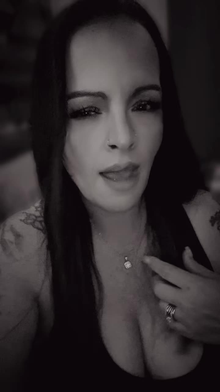 @💋prettypoison996💋