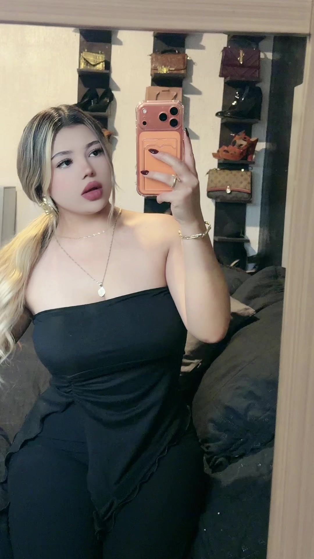@Jenny🖤