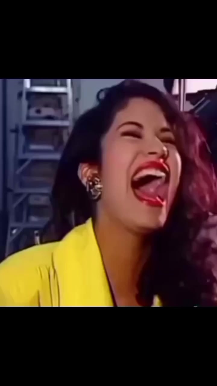 @Selena👑🇲🇽