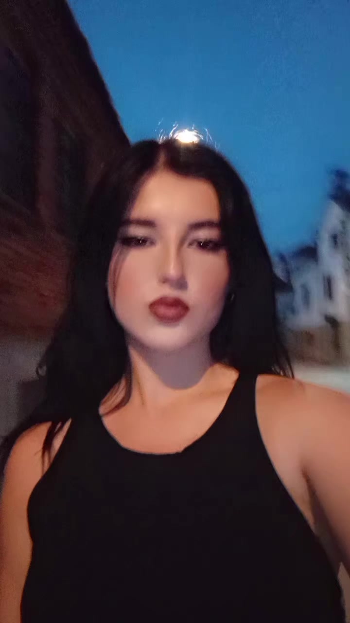 @Laura✨