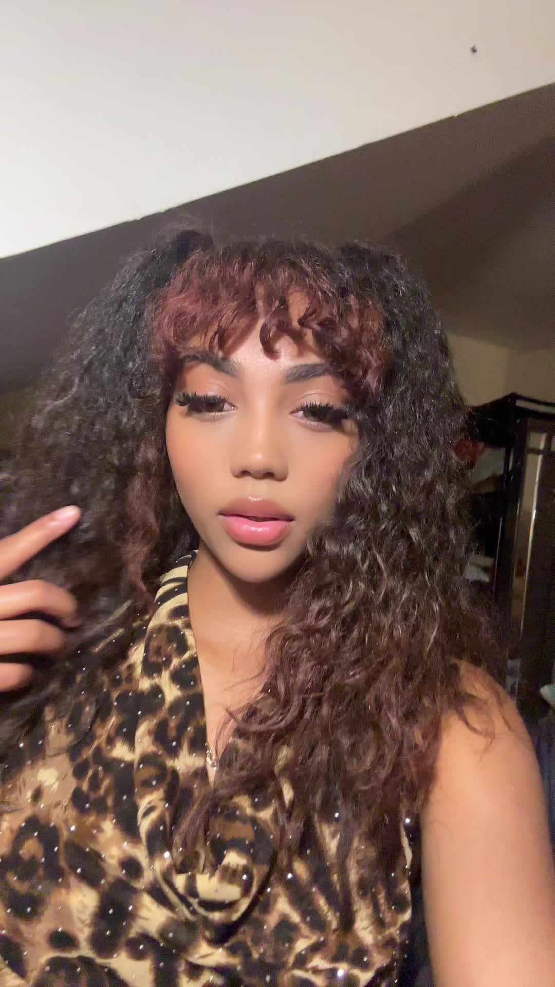 @𝒮𝑜𝓎_𝓂𝒶𝓇𝒾𝒶🌸