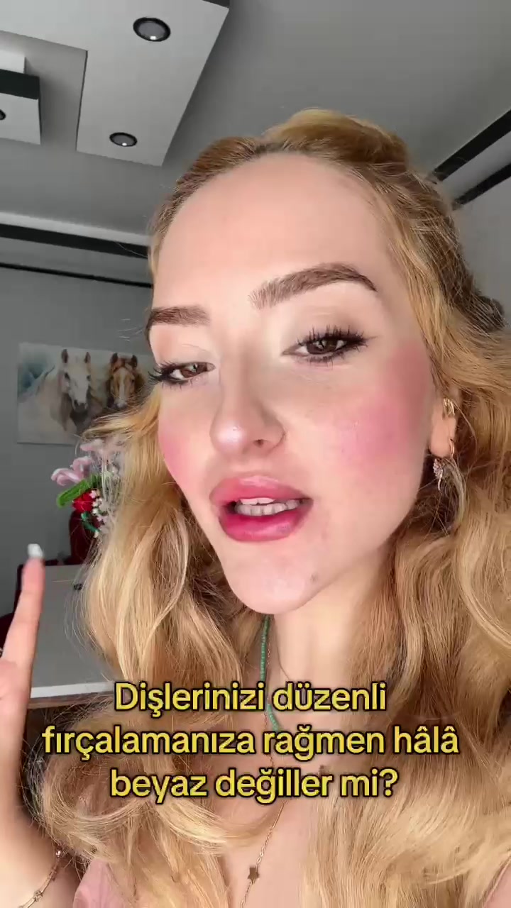 @Ezo Rayit 🪩🌸