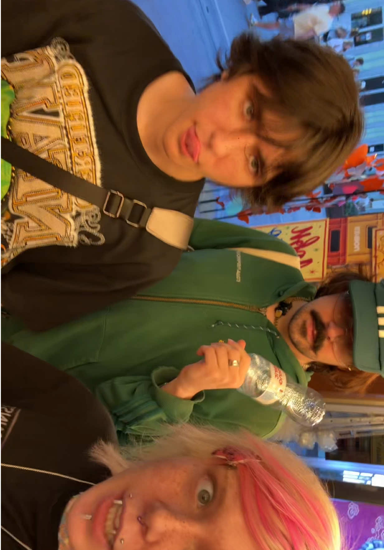 @vudwl