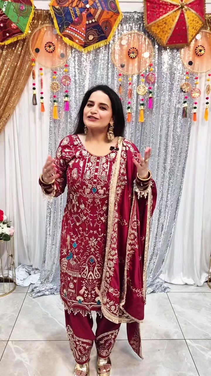 @Mandy Bains