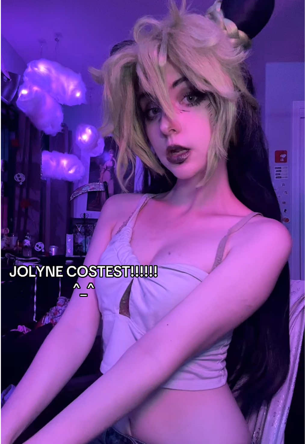 @roxi 🎀 #1 polnareff lover