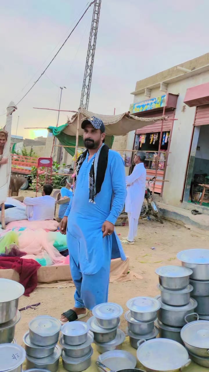 @Noor Pashteen