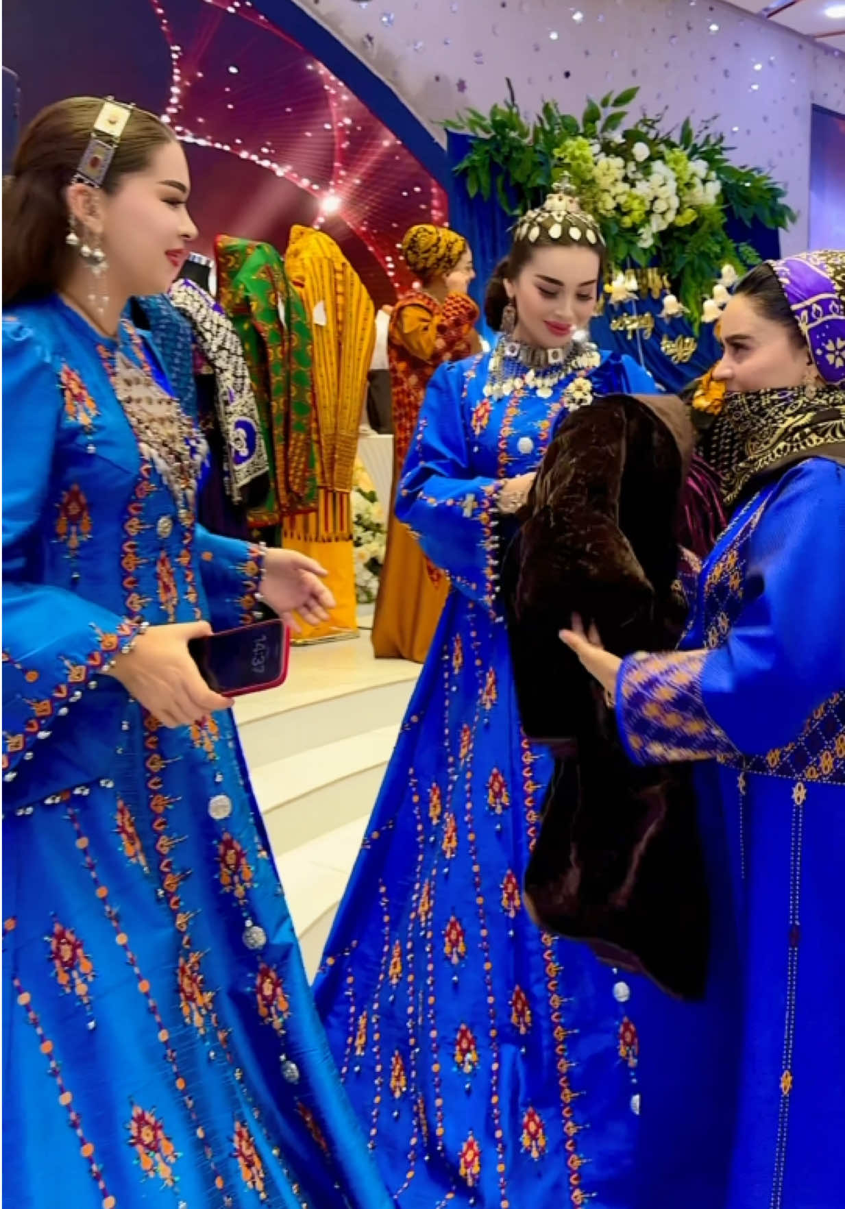 @YhlaslyDünýäGroup