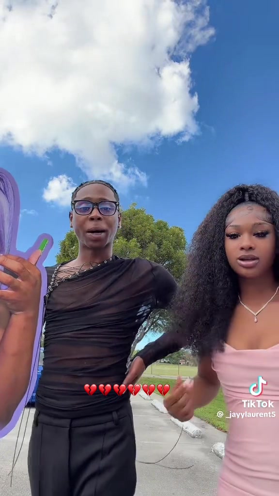 @pinkcliprewind
