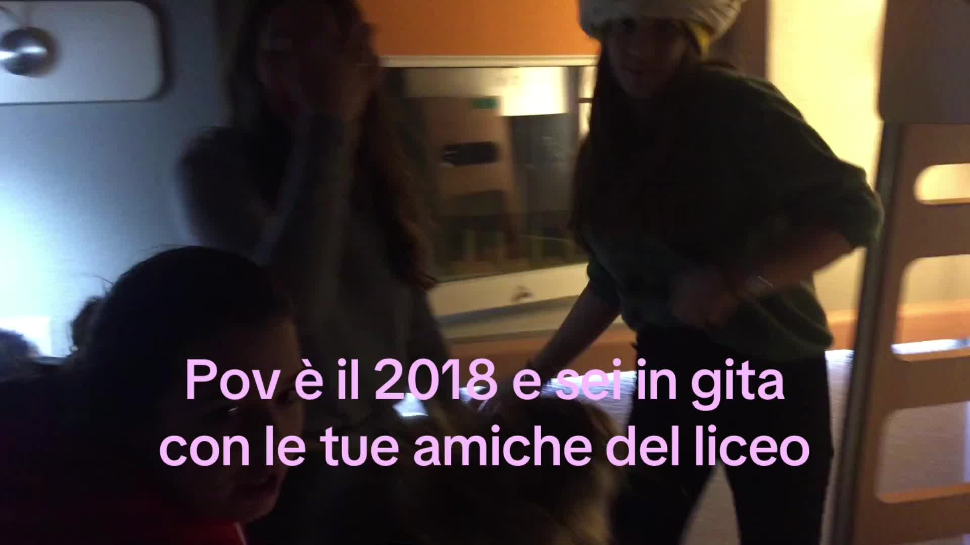 @annareesc