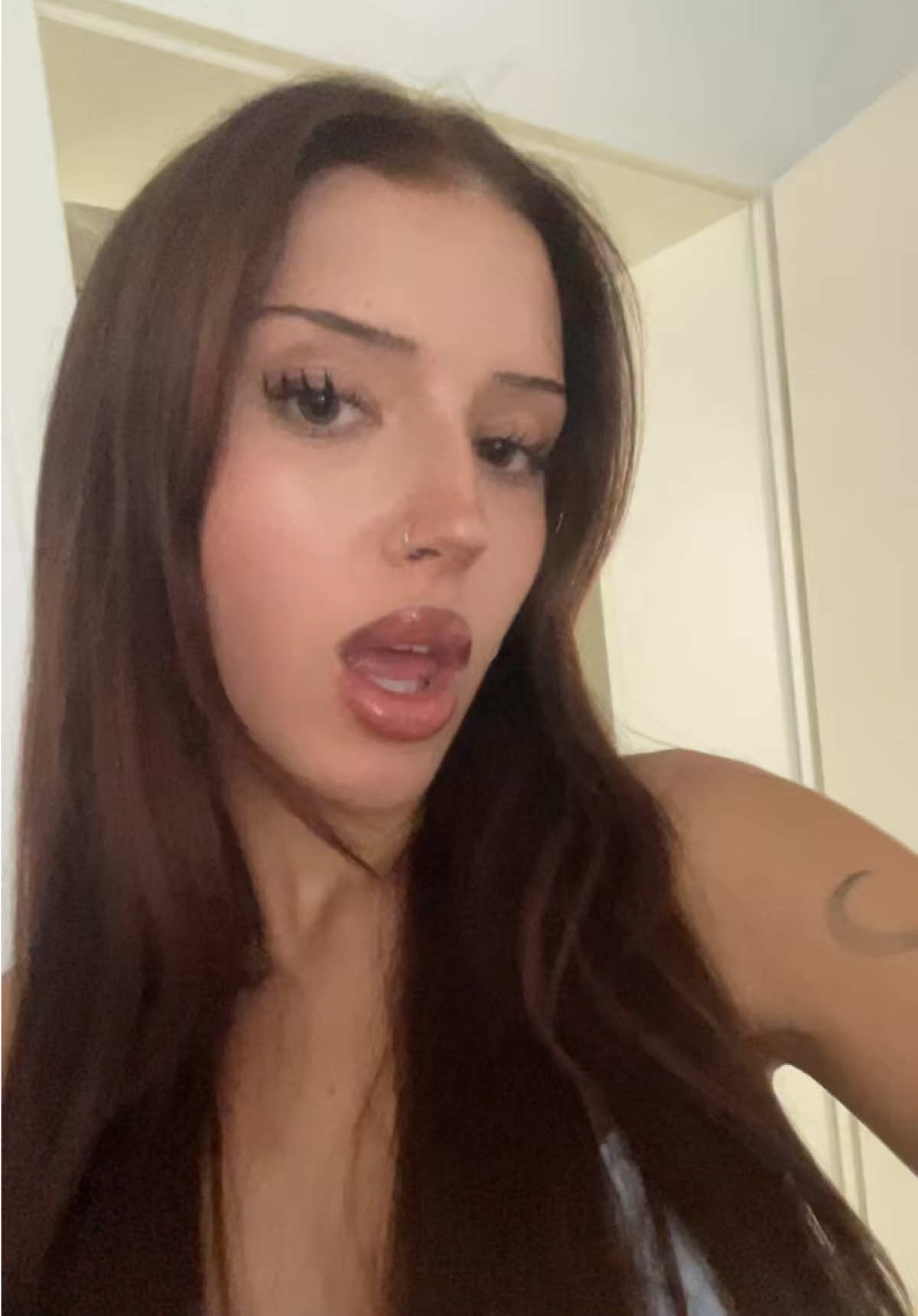 @Ronya ♱