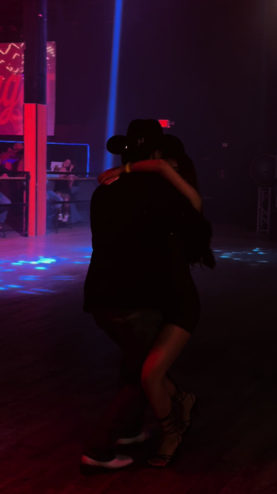 @txsndrew