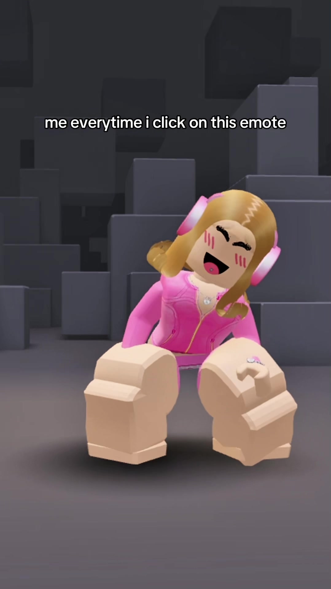 @⃟