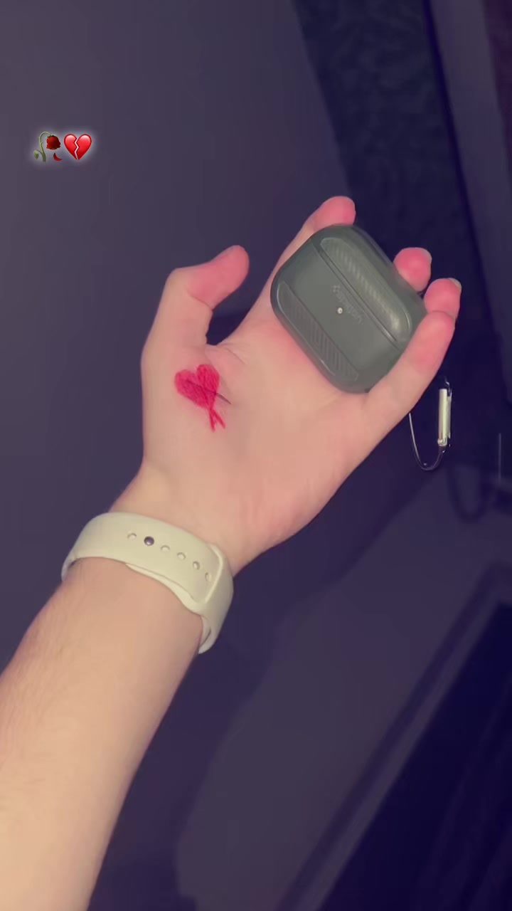 @𝕔 𝕙 𝕖 𝕣 𝕣 𝕪 🍒