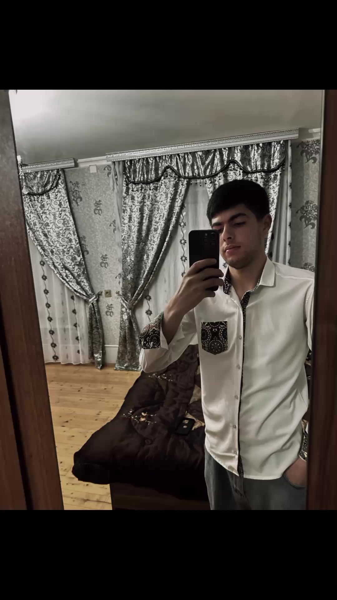 @⚕𝙴𝙻İ𝚂𝚂19⚡