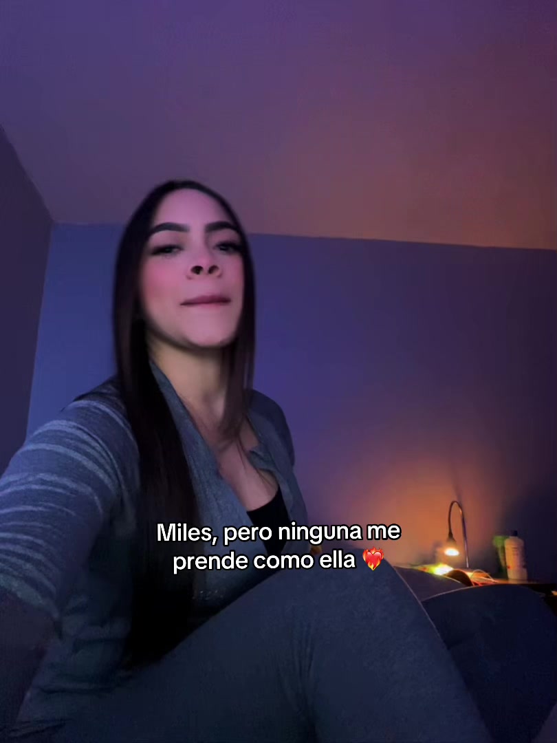 @AnnyDv🍋&zwj;🟩