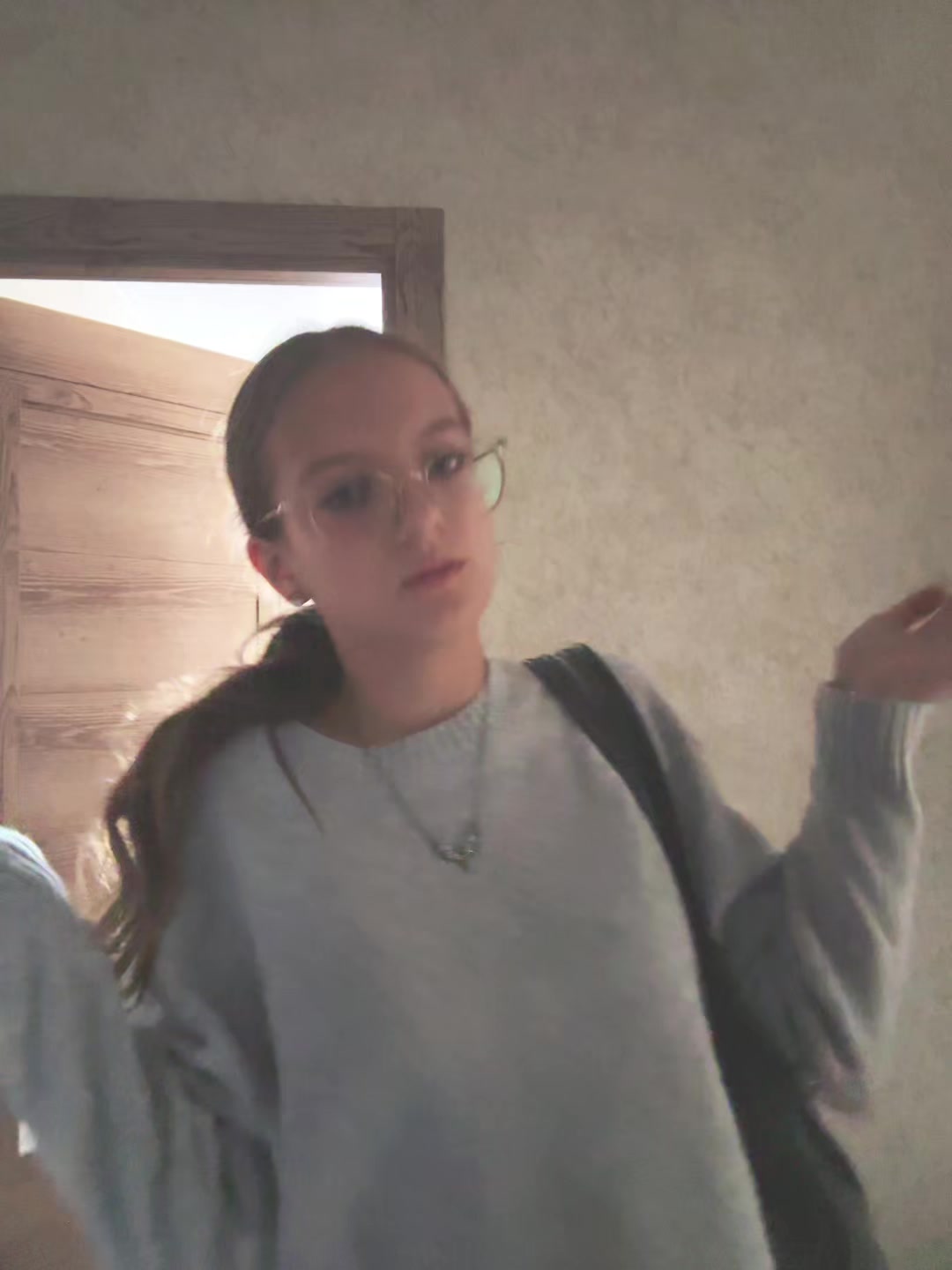 @aлиша🪽