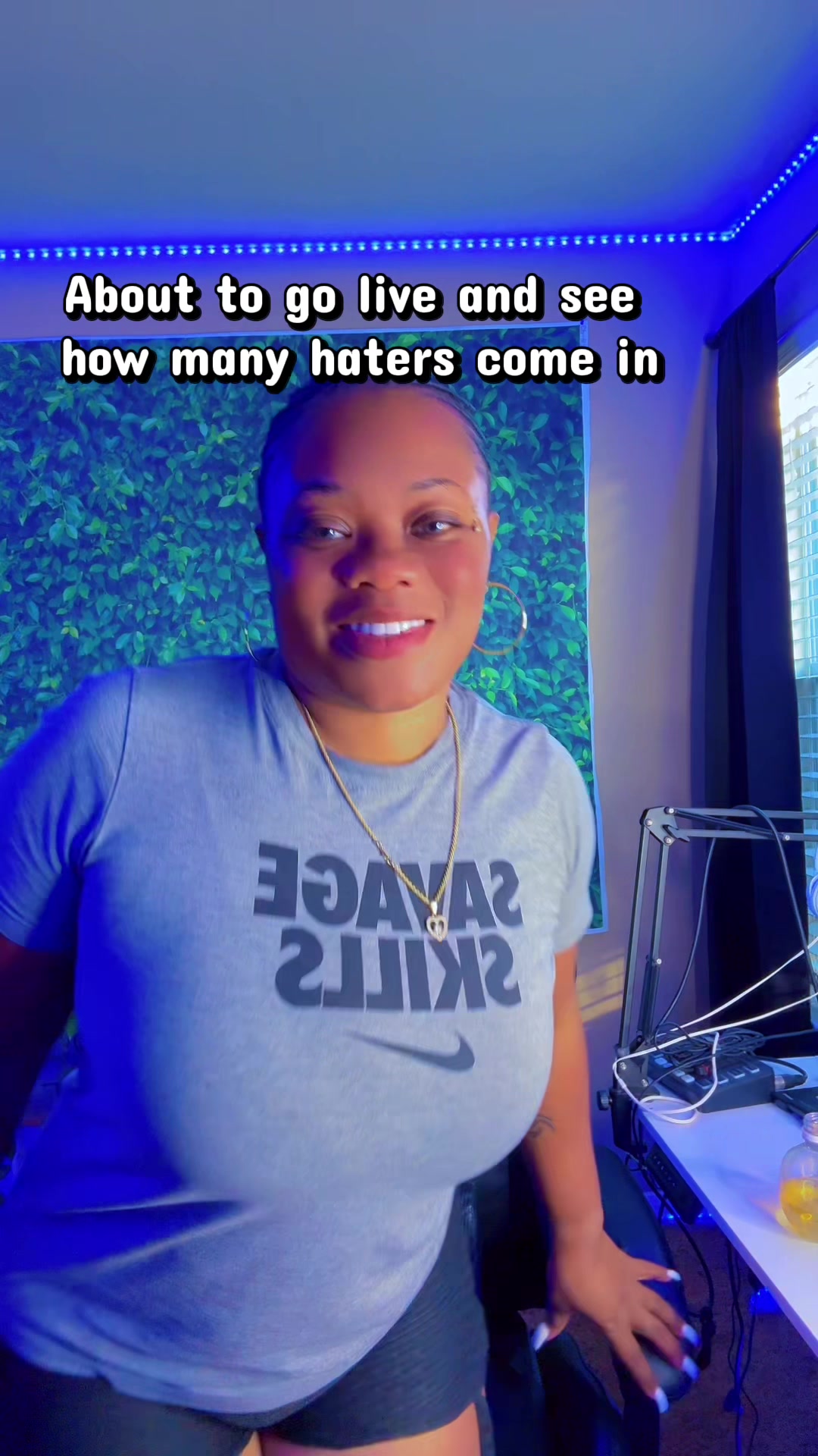 @🧨Dee Lashay🧨🤘🏾💅🍹🇺🇸