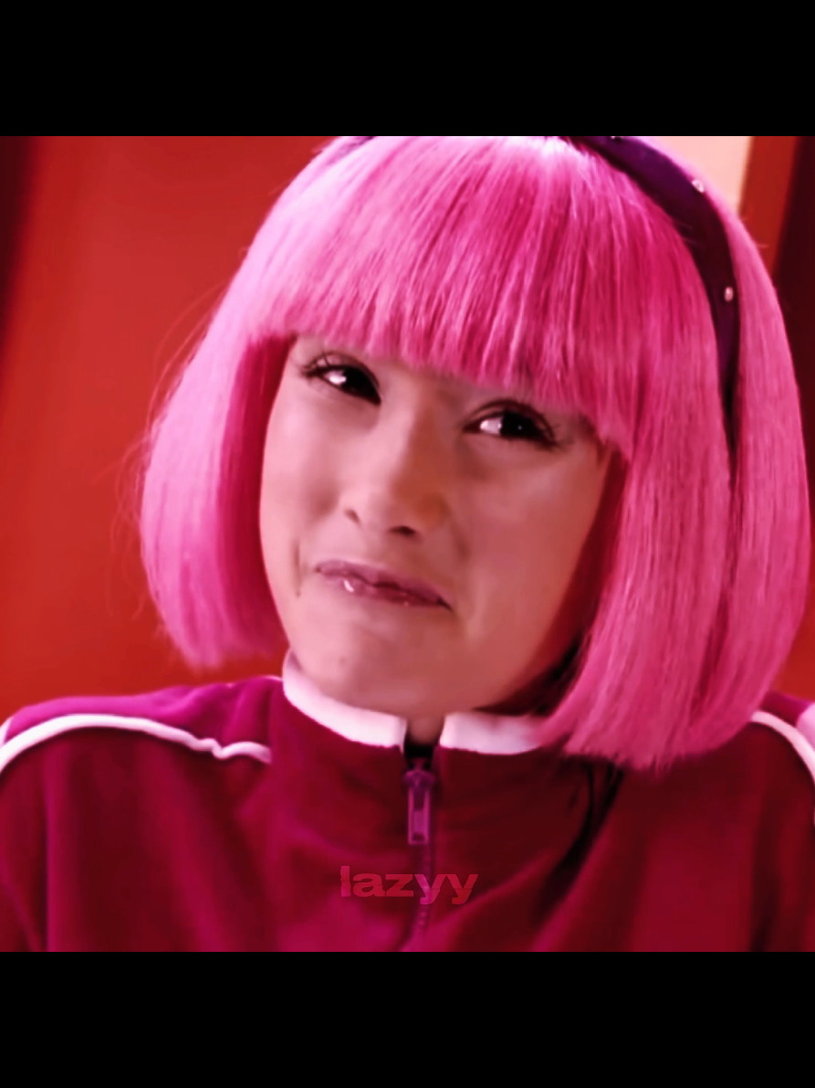 @ʟᴀᴢʏʏ_✮