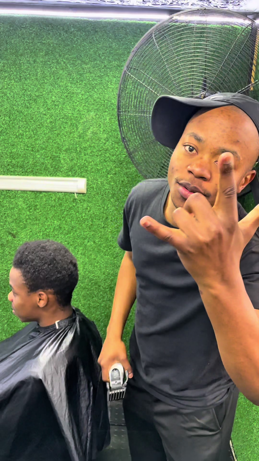 @SK ALPHA BARBERS