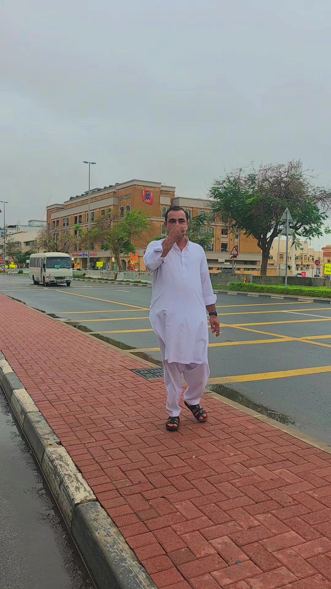 @Nayaz.jani.🐍