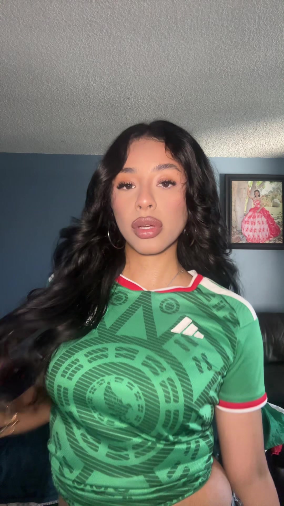 @karengabrielll