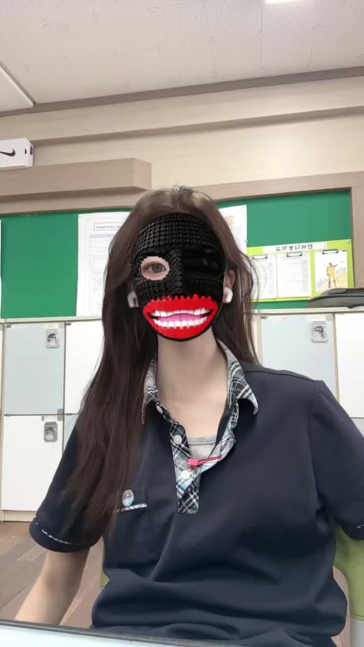 @나현