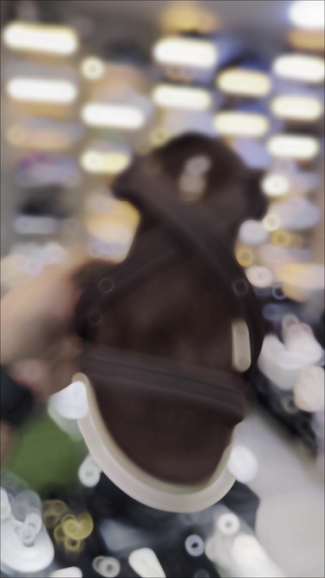 @Manettishoes