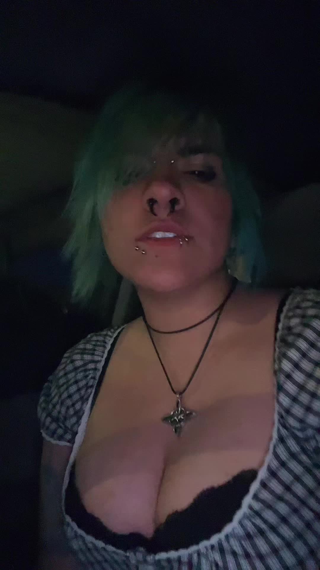 @zomb