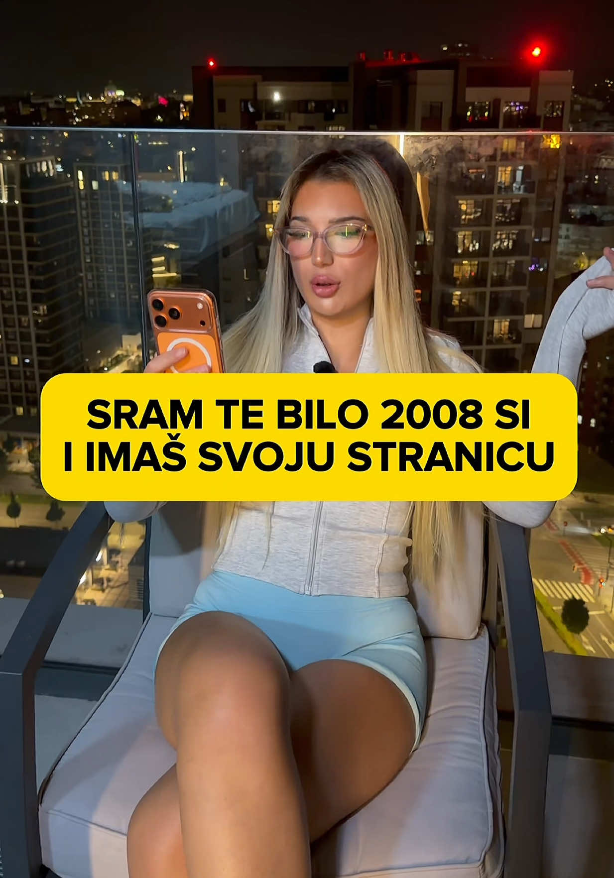@joticsabrina_