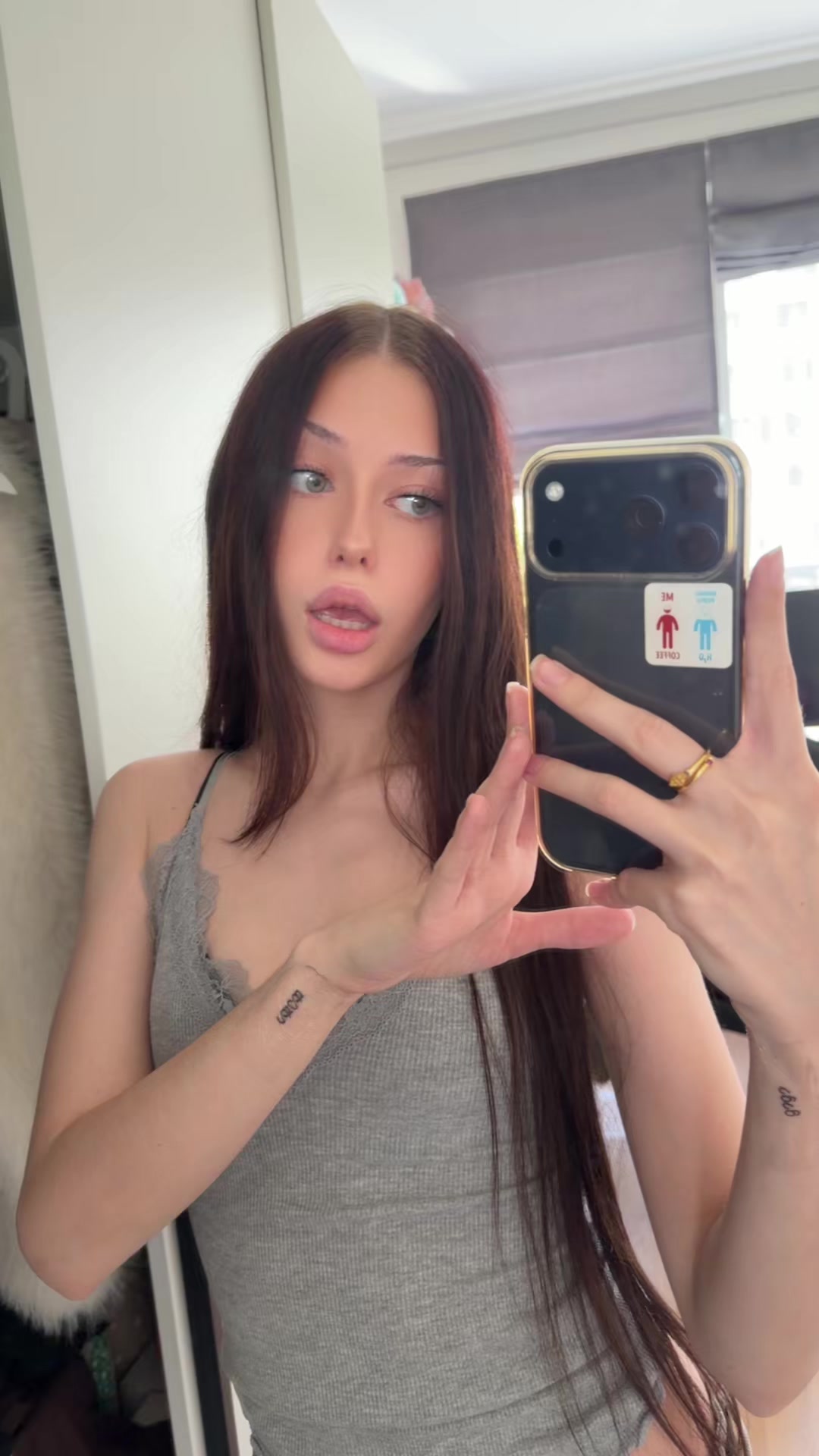 @мур