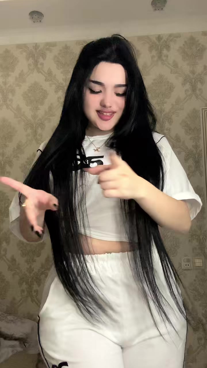 @Nata akhadova🧿🖤