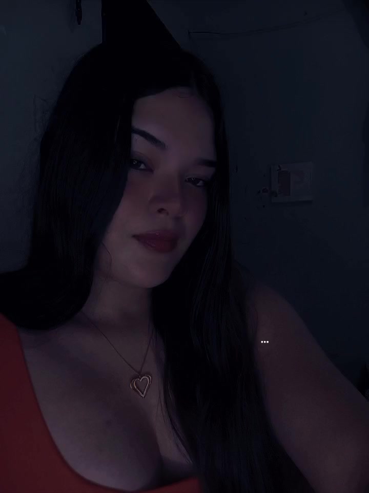 @𝕽𝖆𝖕𝖚𝖓𝖟𝖊𝖑👸🏻