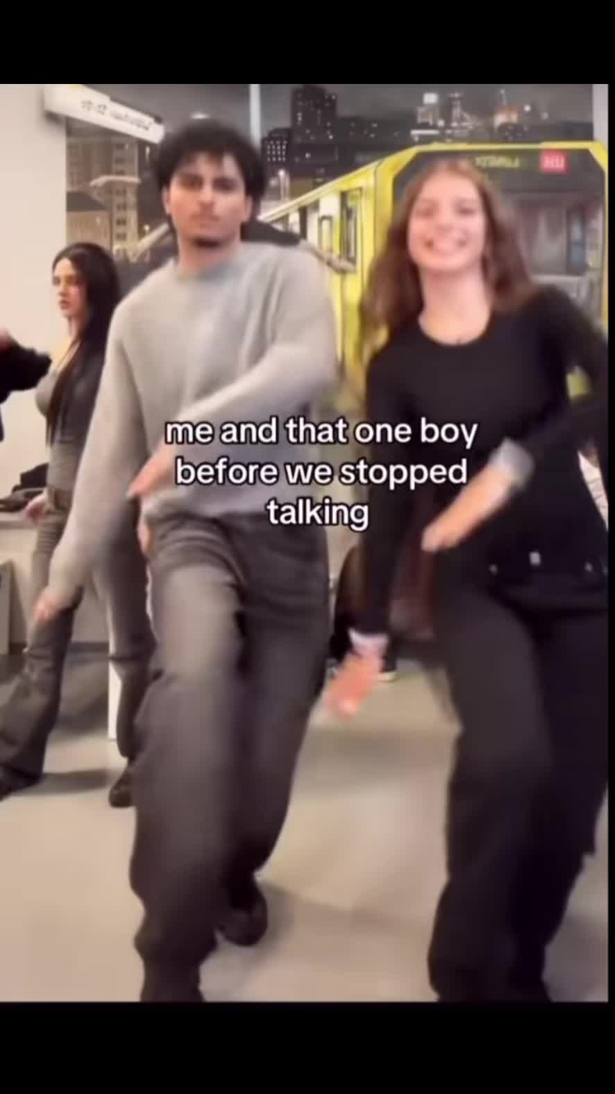 @𝔢𝔩𝔩𝔞🩵