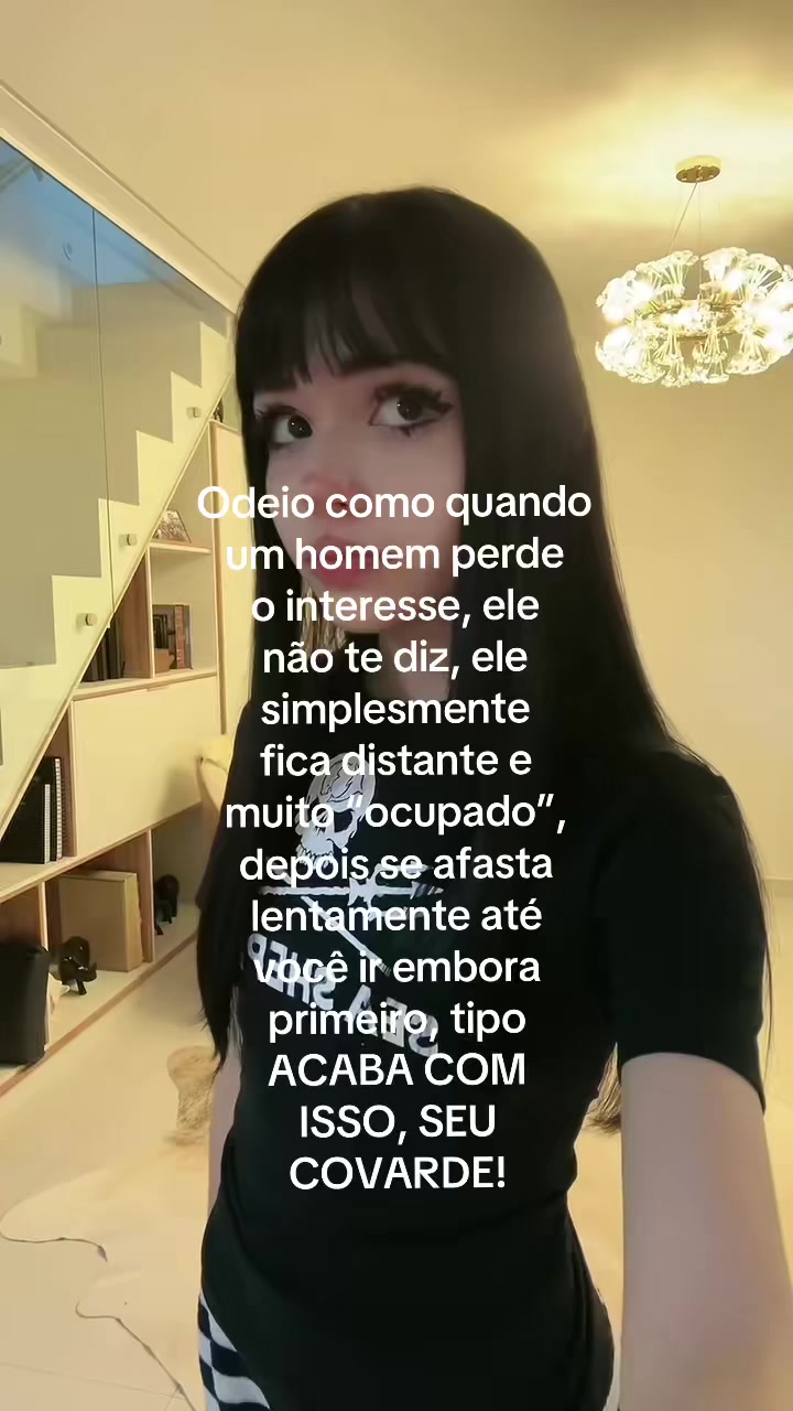 @⃟