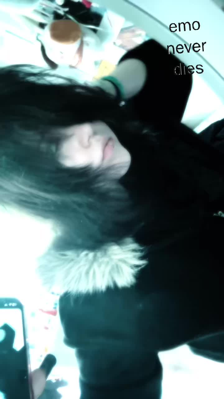 @плюша XD
