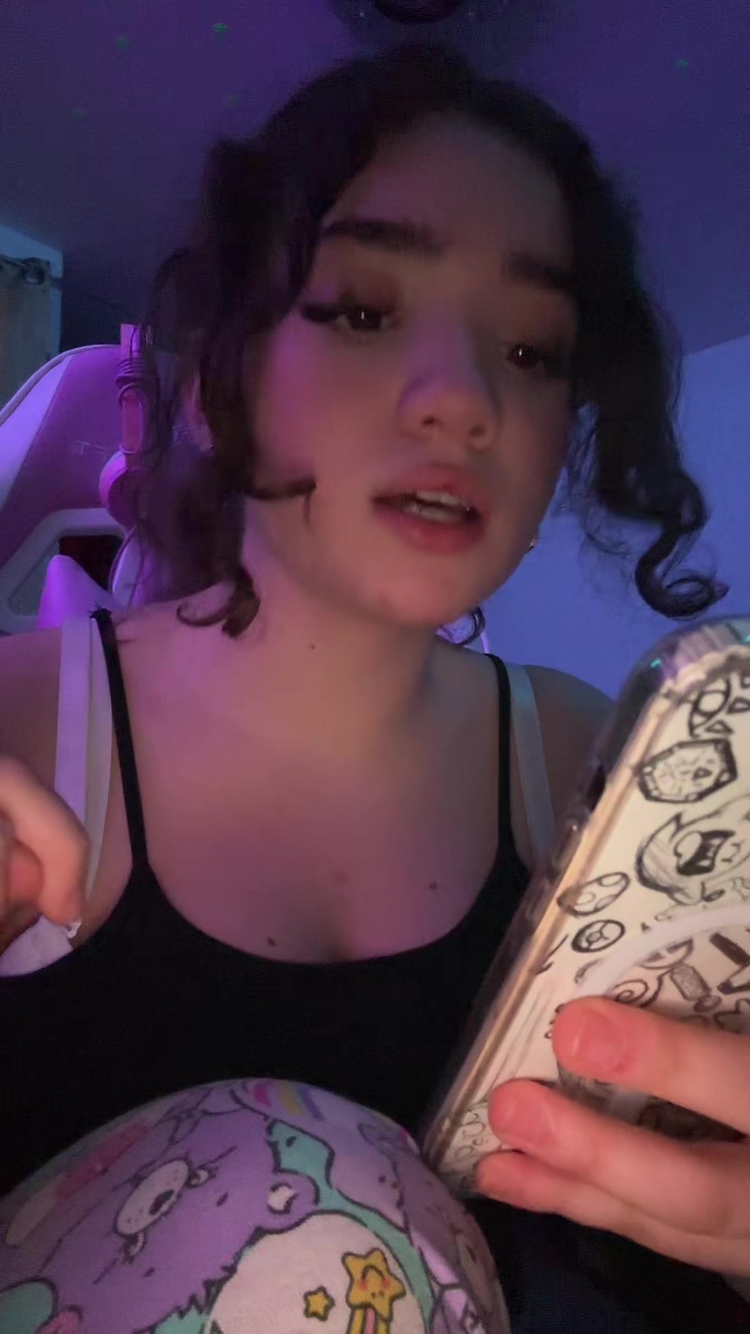 @emicamacho__