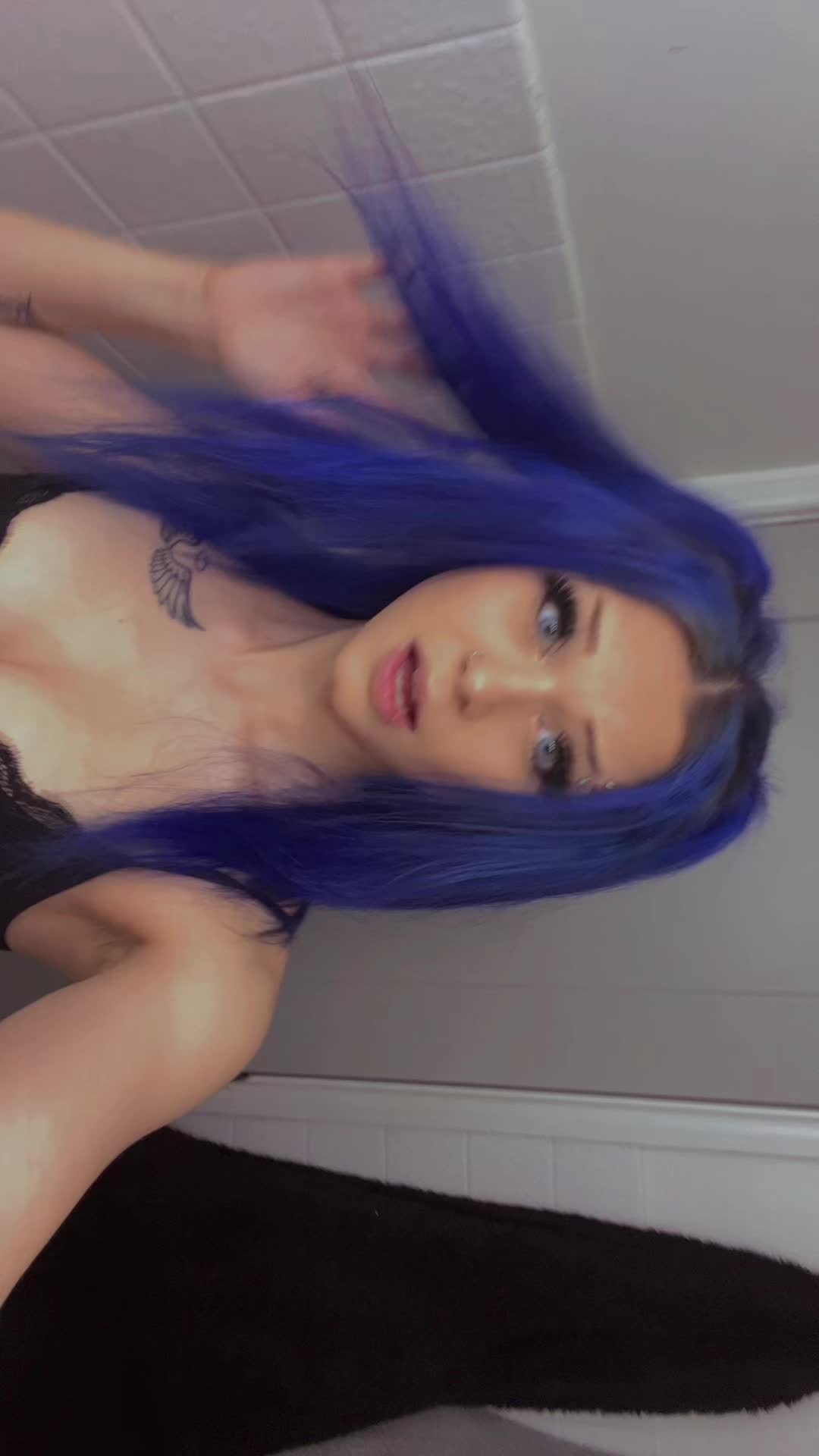 @hell0_kitty528