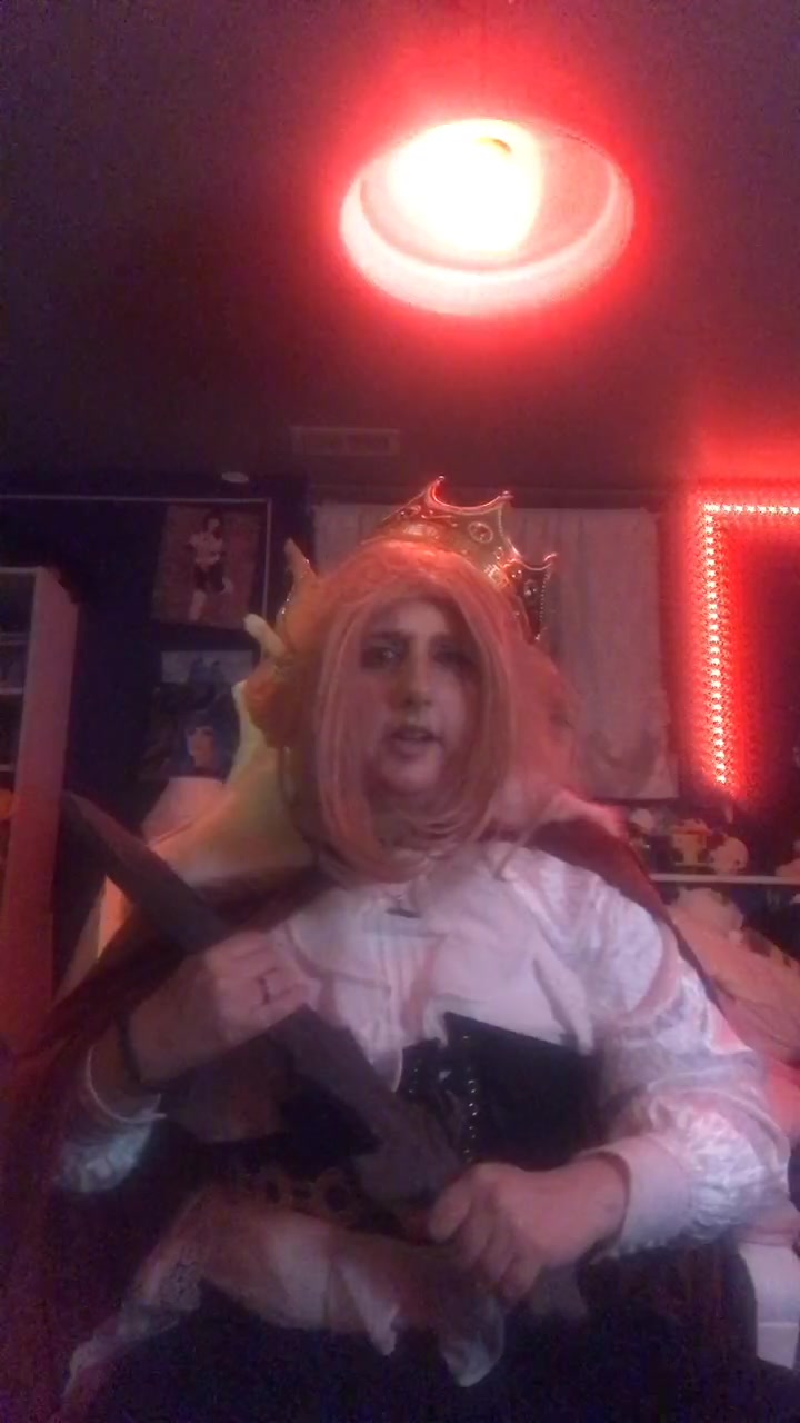 @Justnerdtrash