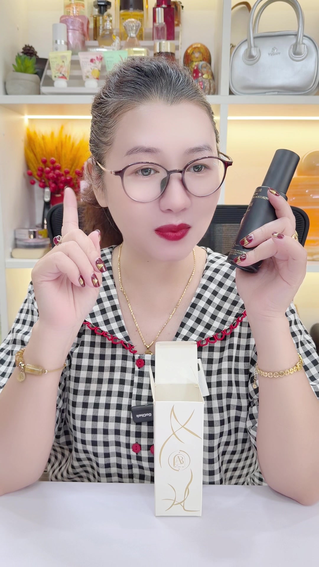@Ổ Của Lộc1376