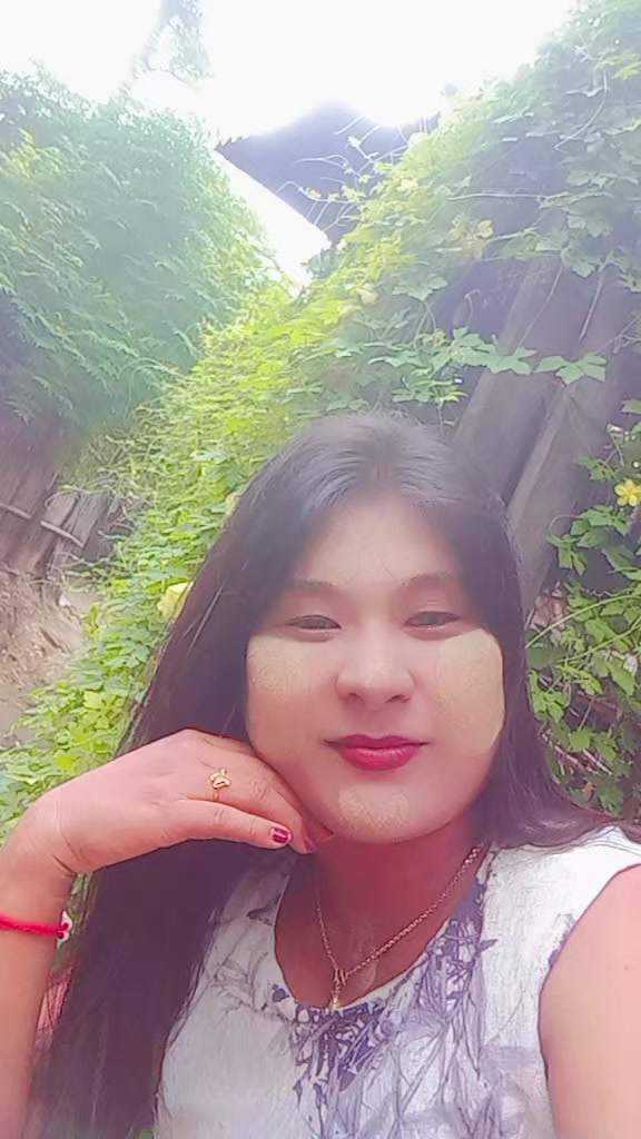 @Chit Thu Wai
