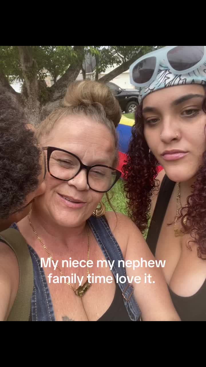 @Mama