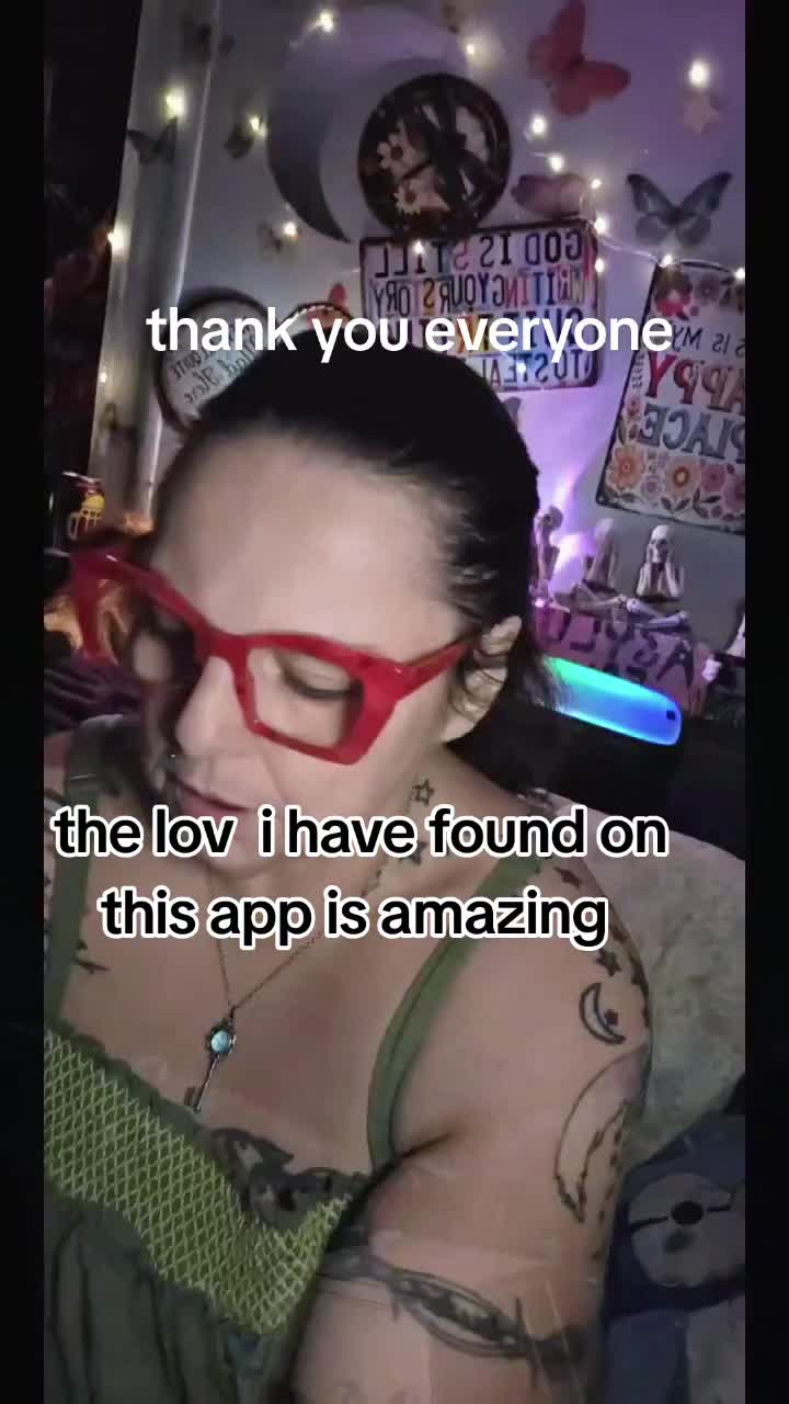 @Venus ❌️ 🐿 P5 🖤🪶
