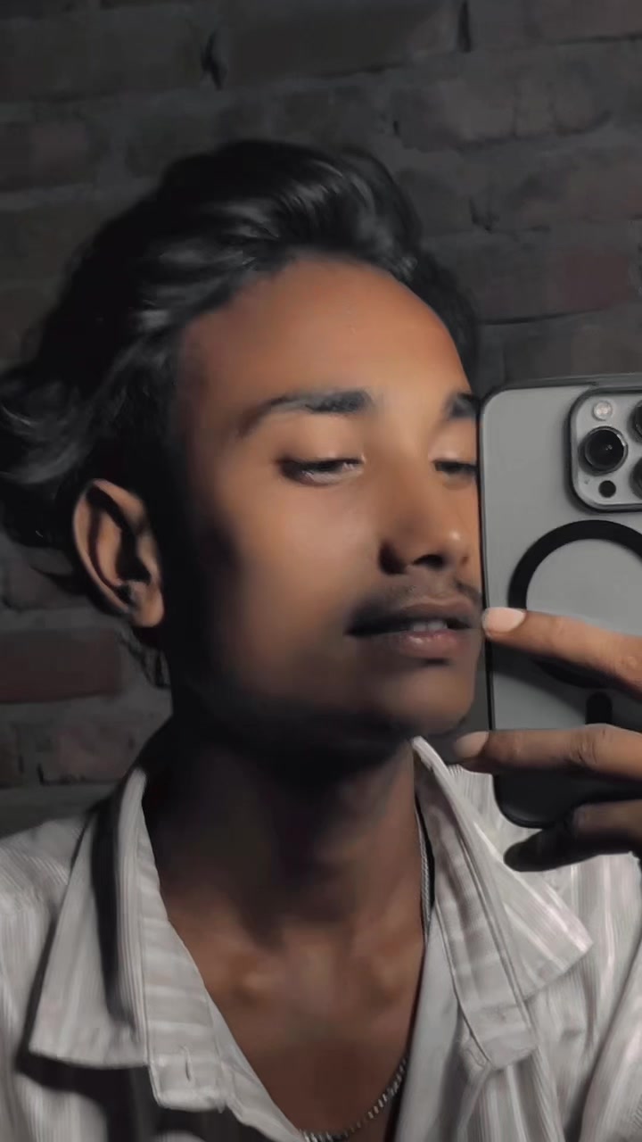 @LoCaL__Boy__^•^