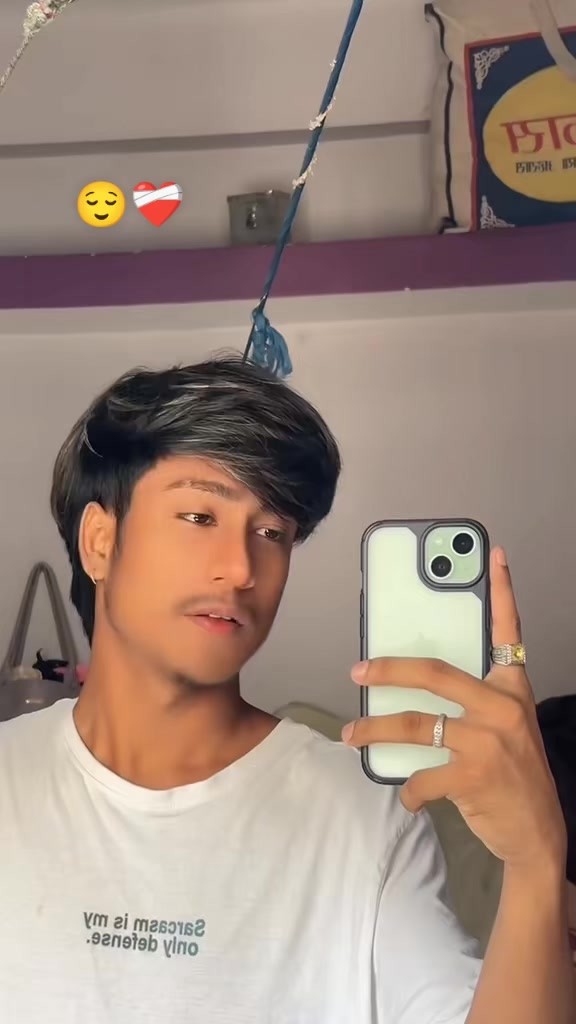 @aayuu🧿
